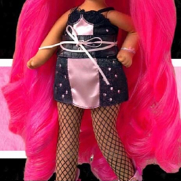 NA NA NA Surprise Black Bunny Carrying Case and Accessories - Picture 4 of 15